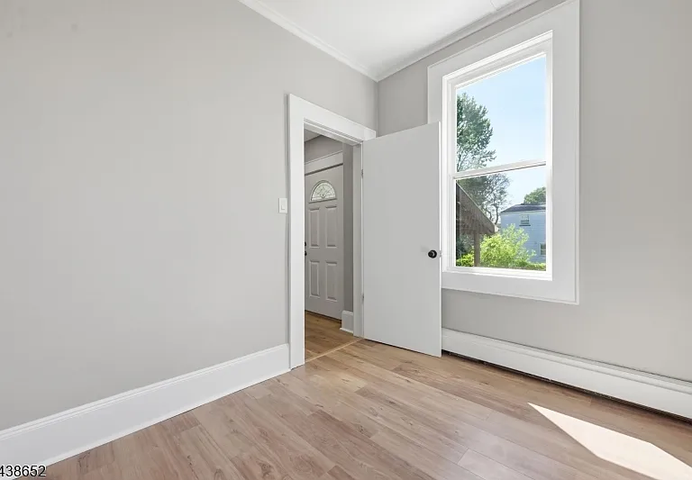 508 2nd St #2 — Photo 12