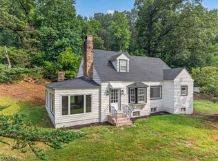 28 Dogwood Ln, Washington Twp., NJ 07882