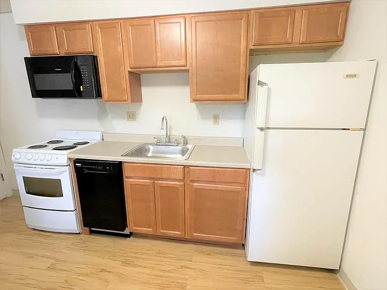 2419 Beechwood Blvd #B — Photo 46