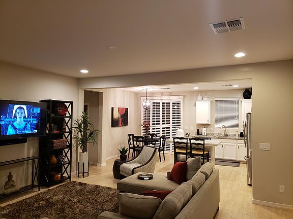 5th image of 41326 W Elm Dr