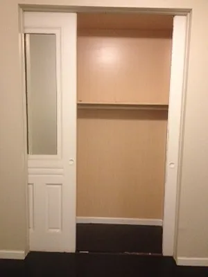 Rented by Realty 2000 Associates Ltd | media 28