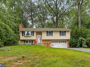 605 East Ct, Westminster, MD 21157