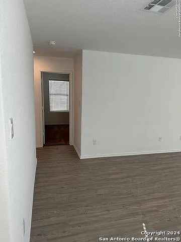 2437 Broken Arrow — Photo 21