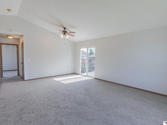 5th image of 229 N 29th St