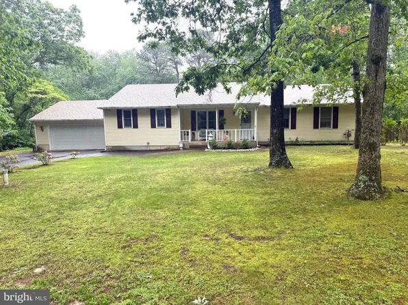 2 Muskingum Dr, Shamong, NJ 08088