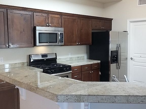 5th image of 5714 Wales Dr