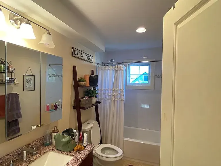 8 Sparhawk St #D1 — Photo 12