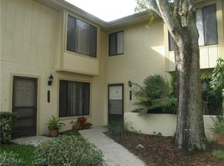9031 Pebble Creek Dr, Tampa, FL 33647