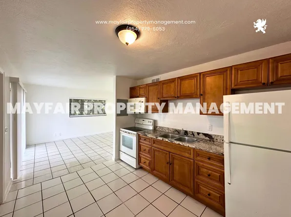519 W Kalmia Dr, West Palm Beach, FL