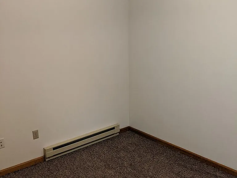 110 E Hummelstown Street — Photo 11
