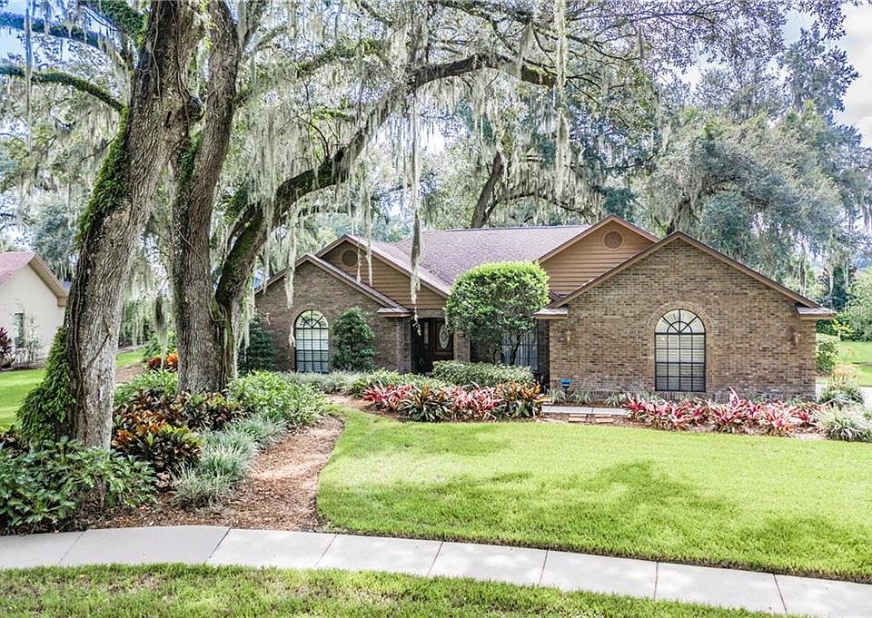 1st image of 2113 Arbor Oaks Dr