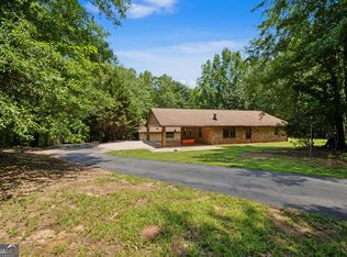 241 Busbin Rd, Fayetteville, GA 30215