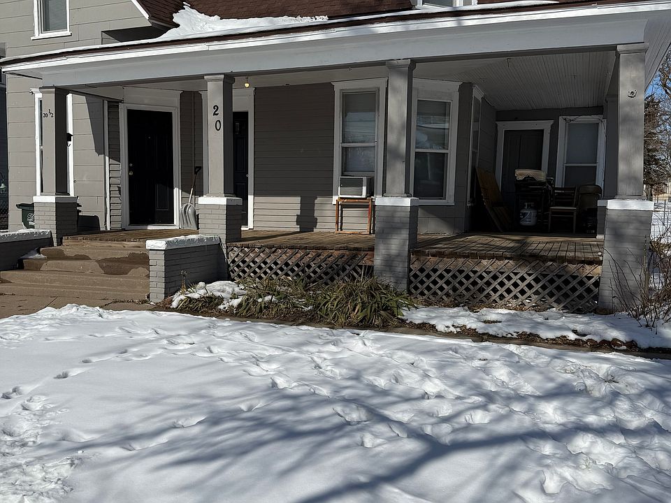 1st image of 20 W 10th Ave #1