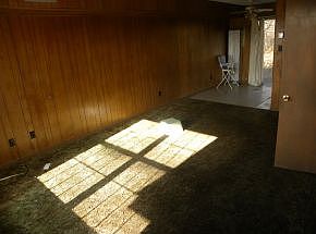 2nd image of 1530 1/2 Woodland Ave