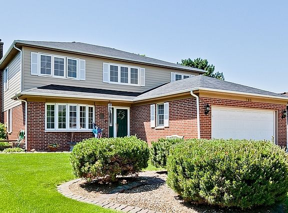 2nd image of 793 Berkshire Ln
