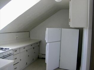 36 S Clinton St APT 4, Poughkeepsie, NY 12601