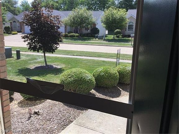 3rd image of 2025 Coventry Dr