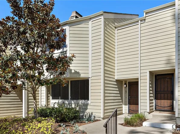 3 Moonrise Ct, Newport Beach, CA 92663