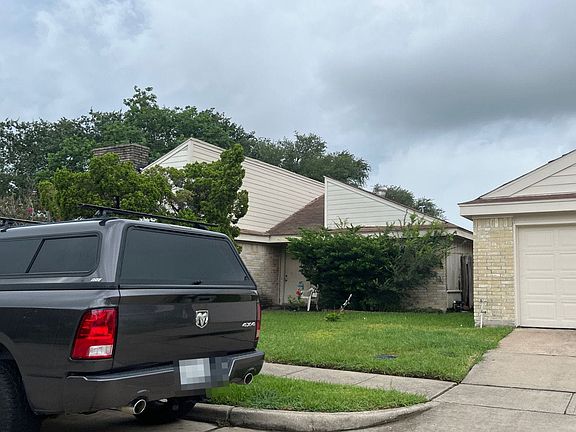2nd image of 11134 Bellerive Dr