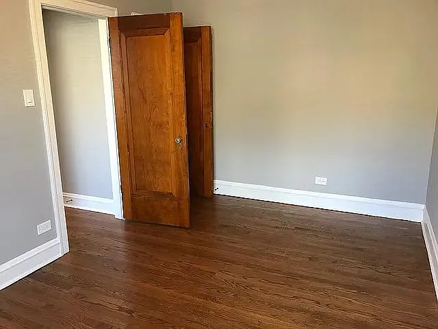 5758 N Maplewood Ave #1 — Photo 10