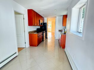 15 Hull Ave #1L, Staten Island, NY 10306