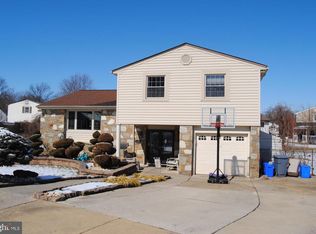 11990 Audubon Pl, Philadelphia, PA 19116