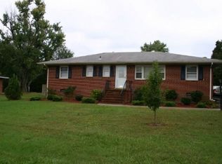 7957 Arnoka Rd, Mechanicsville, VA 23111