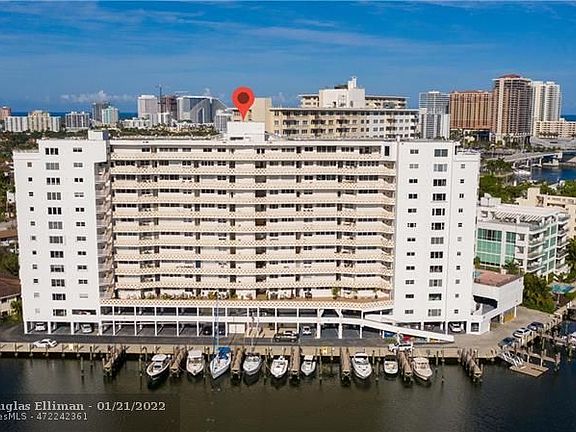 2nd image of 333 NE Sunset Dr #505