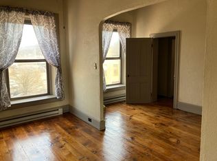 139 E 3rd St APT 9, Williamsport, PA 17701