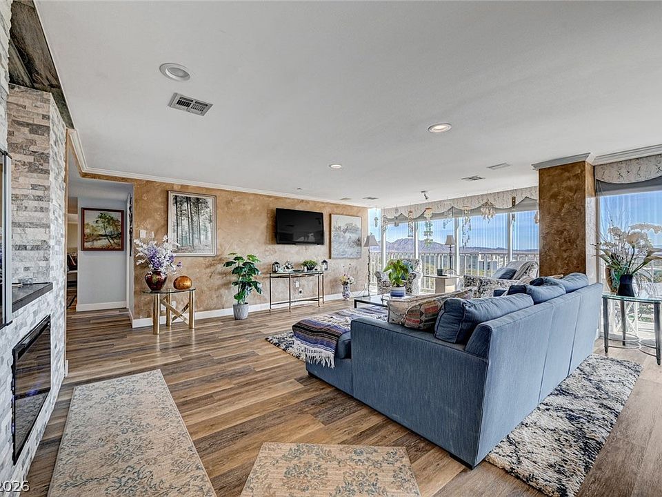 1st image of 3111 Bel Air Dr Unit 10H