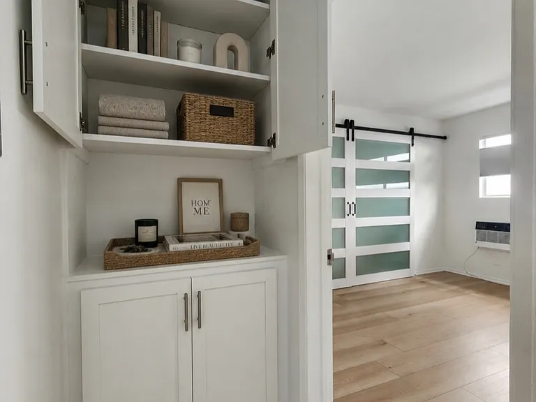 1852 Corinth Ave #19 — Photo 14