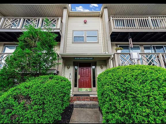 4th image of 87 Sweetfern Ct