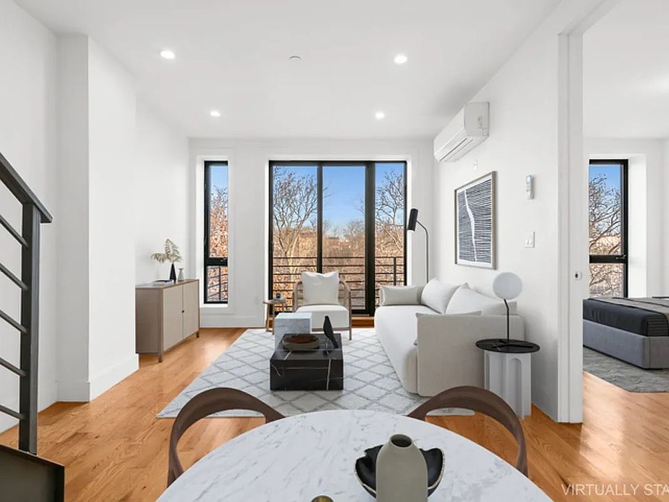 1st image of 90 Marion St #3A
