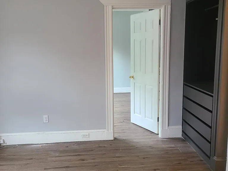 2 Winston Rd #1 — Photo 3
