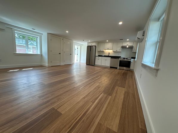 61 Old Amherst Rd #1