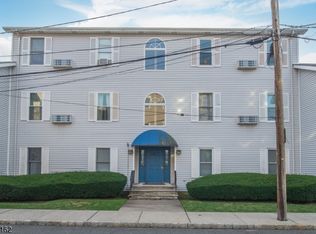 46 Grant St #2L, Montclair, NJ 07042