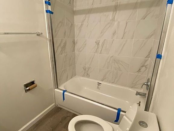 4th image of 2315 Parker St APT 7