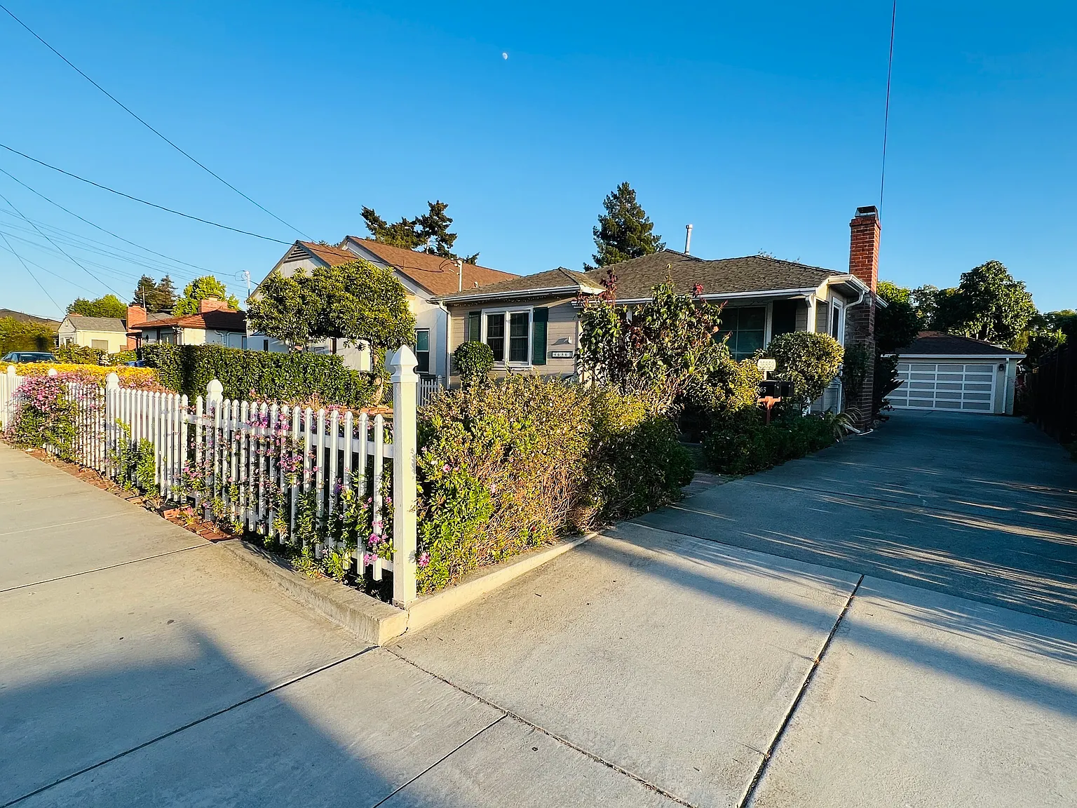 36865 Niles Blvd — Photo 1