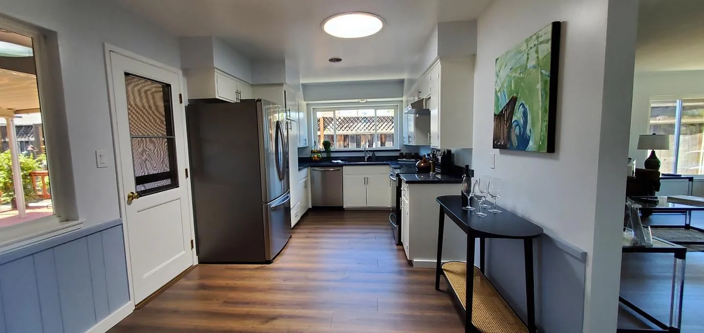3 bed, 1565 sqft, $6,200 — Photo 2