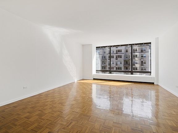 4th image of 265 E 66th St APT 6D