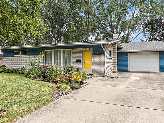 3rd image of 2740 Aurora St