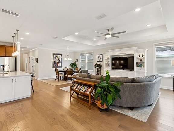 5th image of 7546 Fermata Way