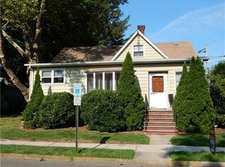 523 Linden Ave, Woodbridge, NJ 07095