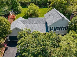 2701 Reign St, Herndon, VA 20171