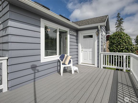 2nd image of 2703 Bench Drive