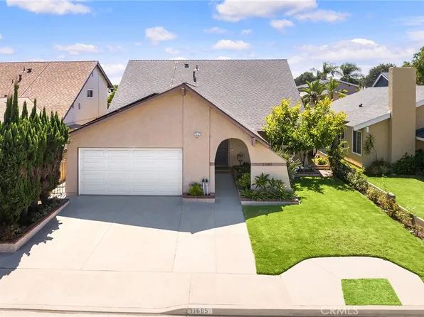 11685 Lakia Dr, Cypress, CA 90630