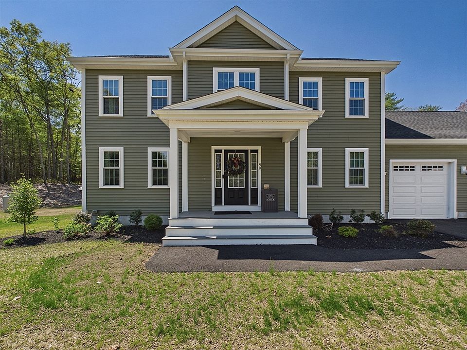 1st image of 90 Howland Rd