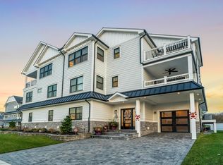 901 S Commonwealth Ave S, Strathmere, NJ 08248