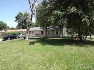 2 Flamingo Ct, Bartonville, IL 61607