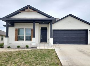 152 Rearden Blvd, Jarrell, TX 76537